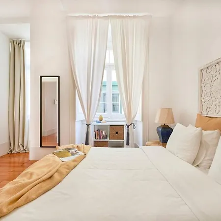 Apartment With 2 Bedrooms In Lisboa With Wonderful City View Balcony And Wifi * Lisboa